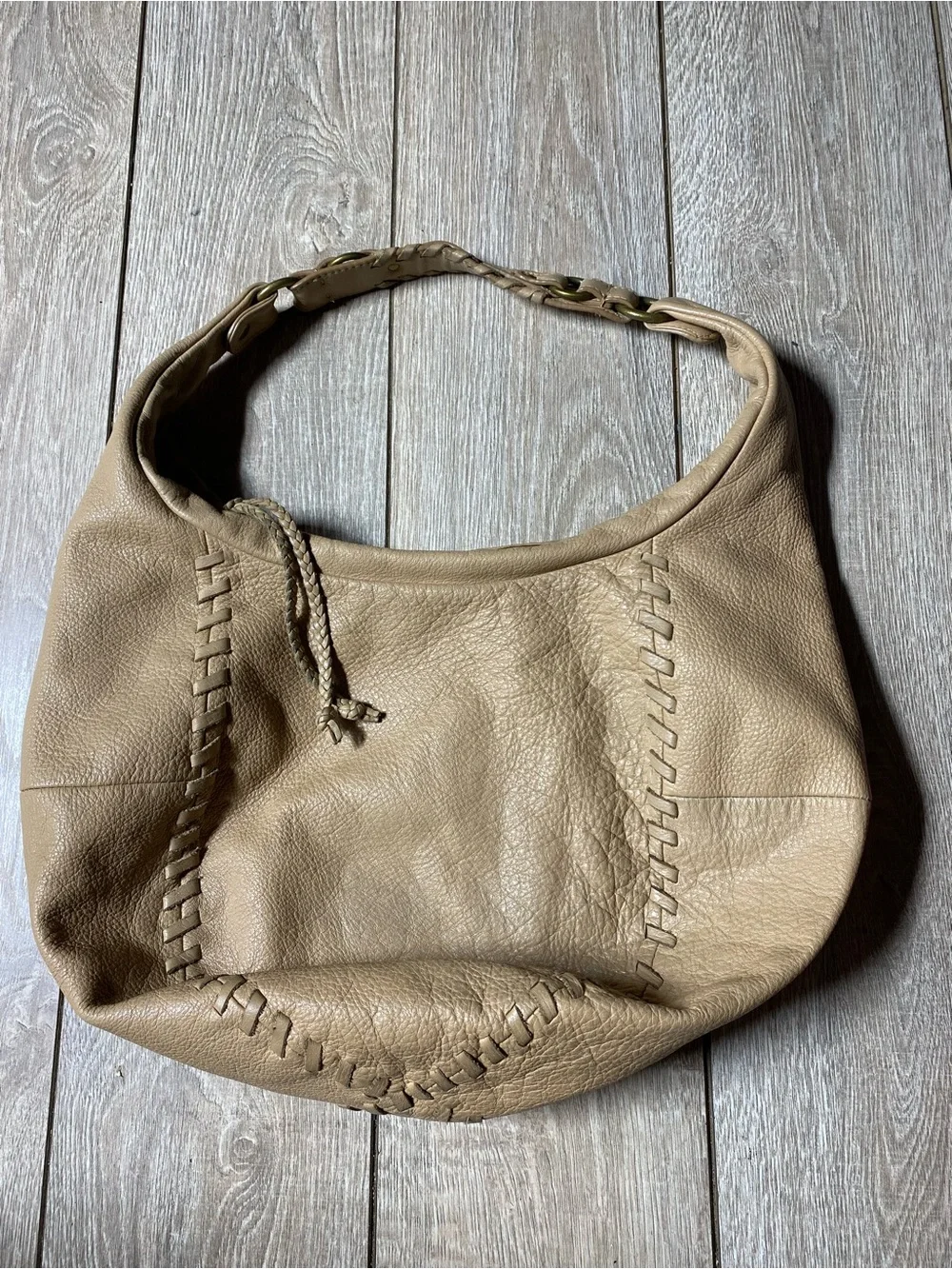 Banana Republic Hobo Handbag Brown Pebbled Beige Leather Purse Shoulder Bag Vtg